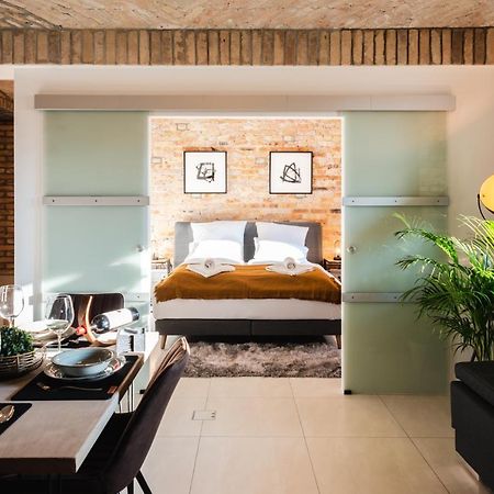 Luxurious Urban Living - Premium Downtown Apartments Next To Hbf Берлин Экстерьер фото